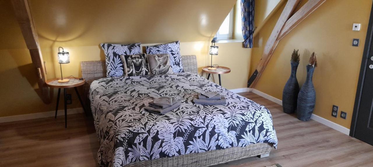 La Galuche Bed & Breakfast Angliers  Eksteriør bilde
