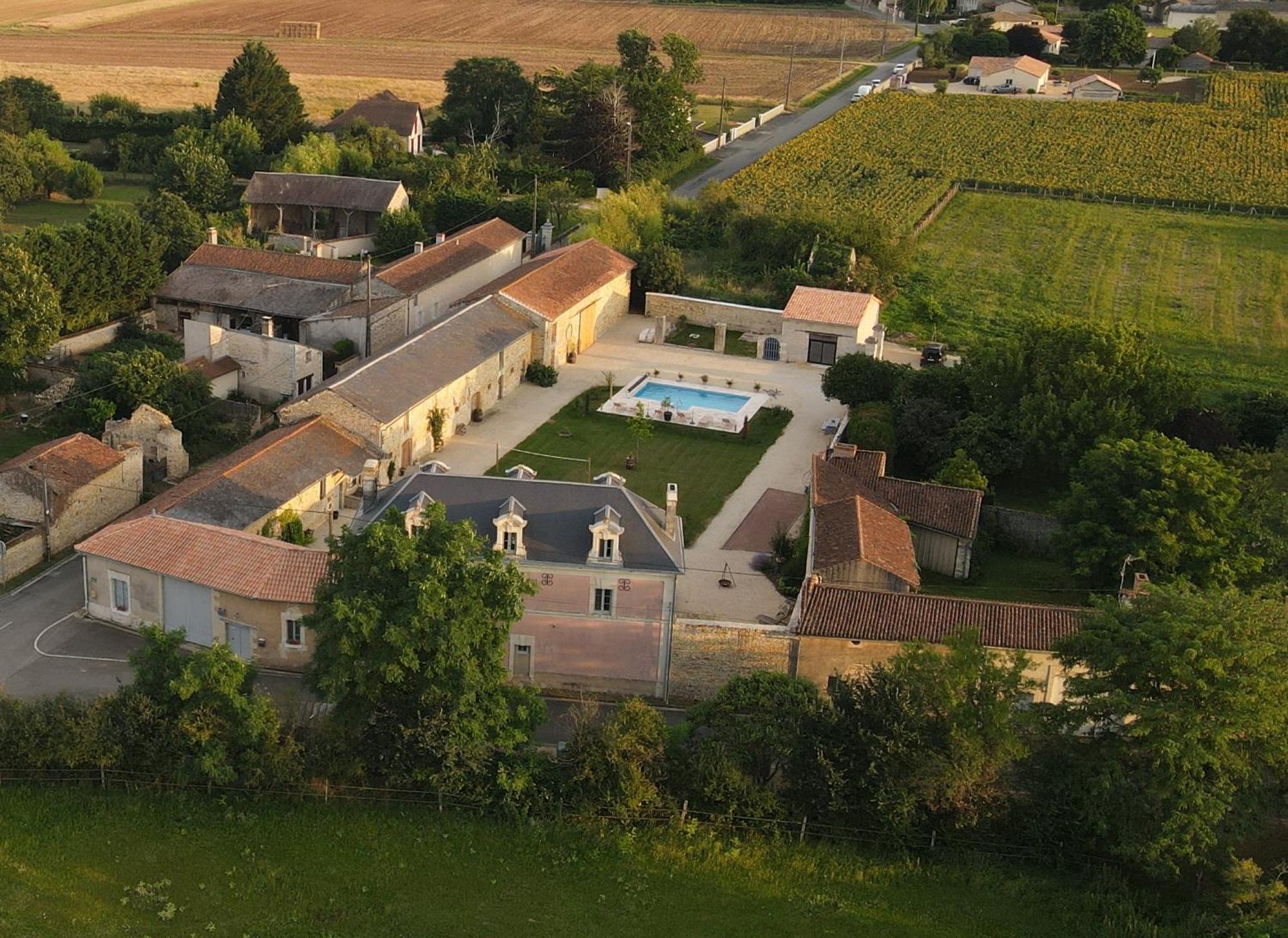 La Galuche Bed & Breakfast Angliers  Eksteriør bilde